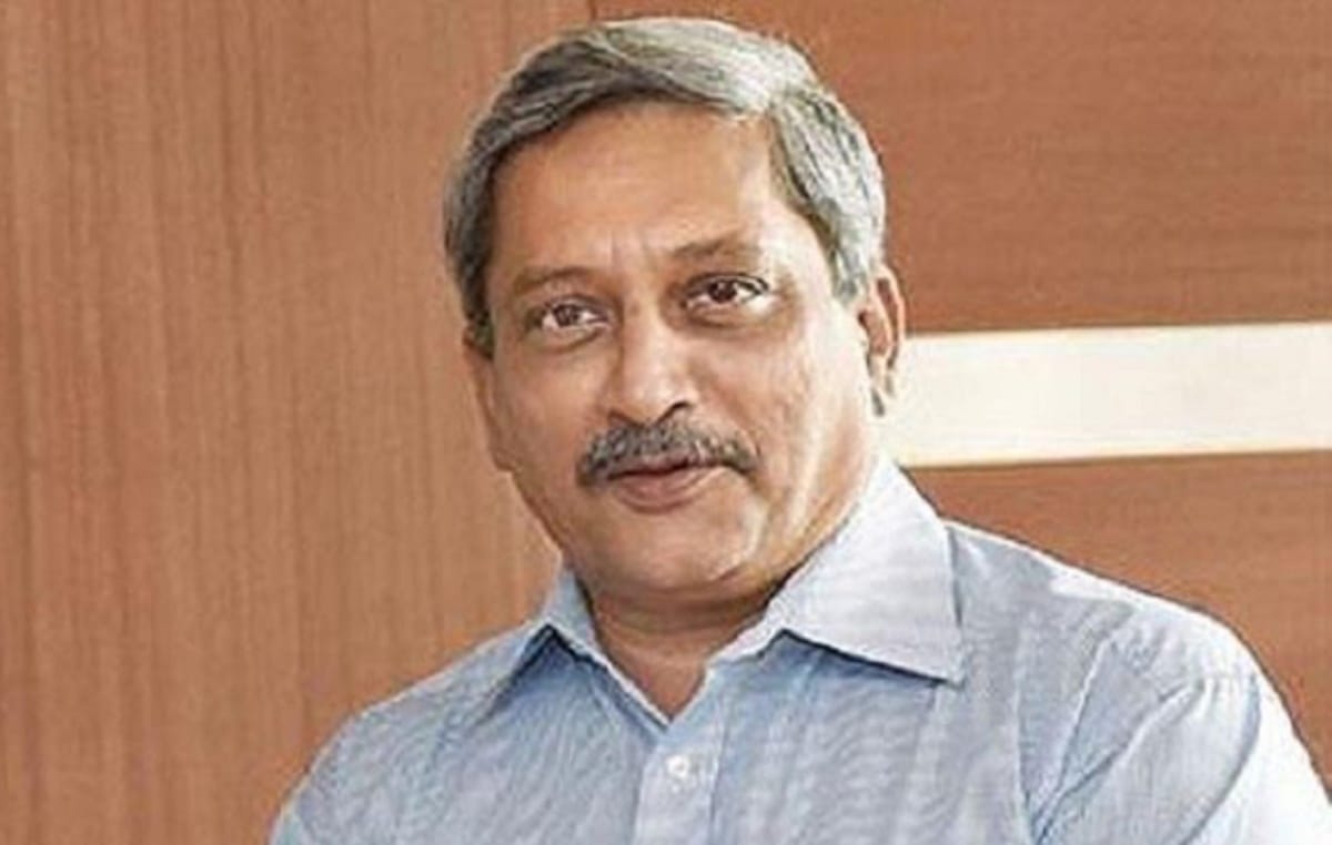 manohar parrikar is undergoing treatment in AIIMS, many tests done by doctors