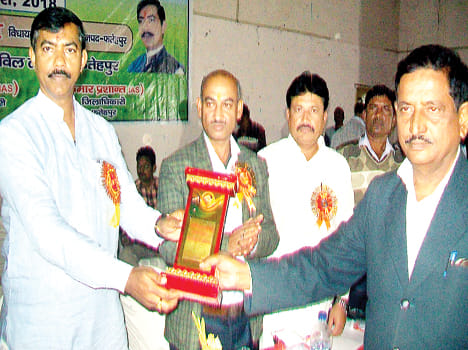 Mini Nashik will be built on the basis of onion cultivation