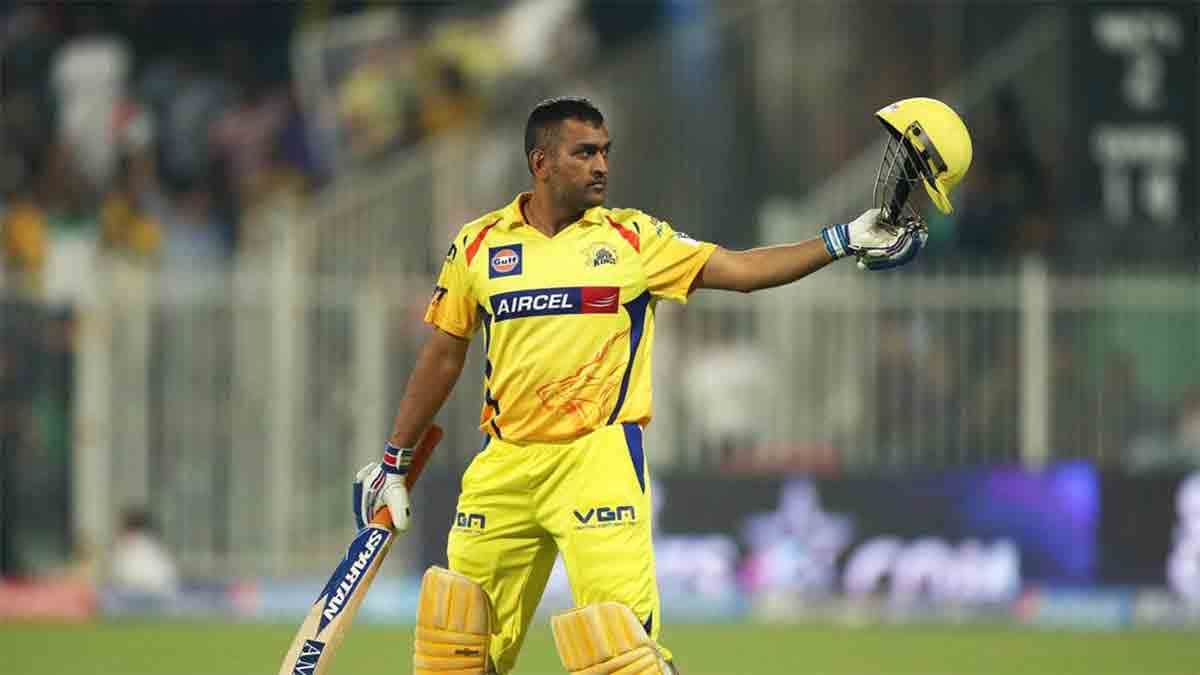 chandigarh ipl match, MS Dhoni with yuvraj singh, photo viral on social media