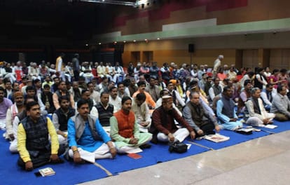 bjp leader meet rss chief for meeting for mission 2019 road map