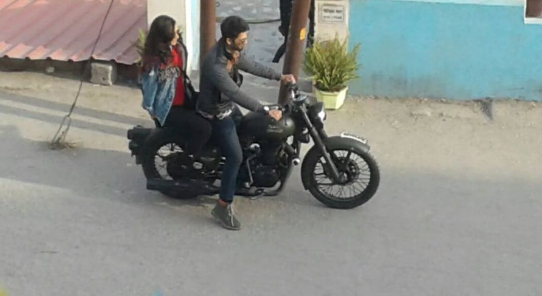 Shahid and shraddha kapoor sing romantic song