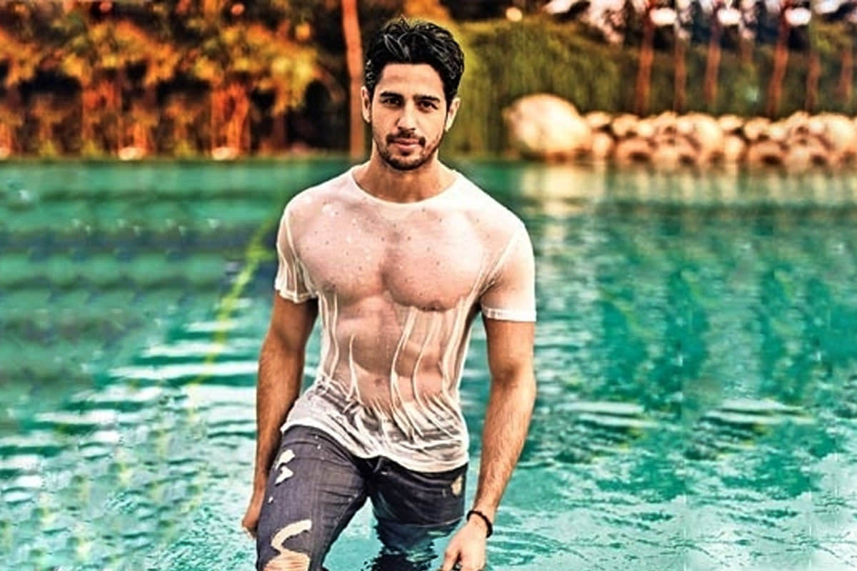 sidharth malhotra will be seen in kargil vikram batra biopic