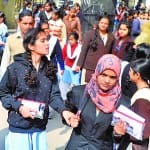मंगलवार को हुई परीक्षा देकर बाहर निकलतीं छात्राएं।