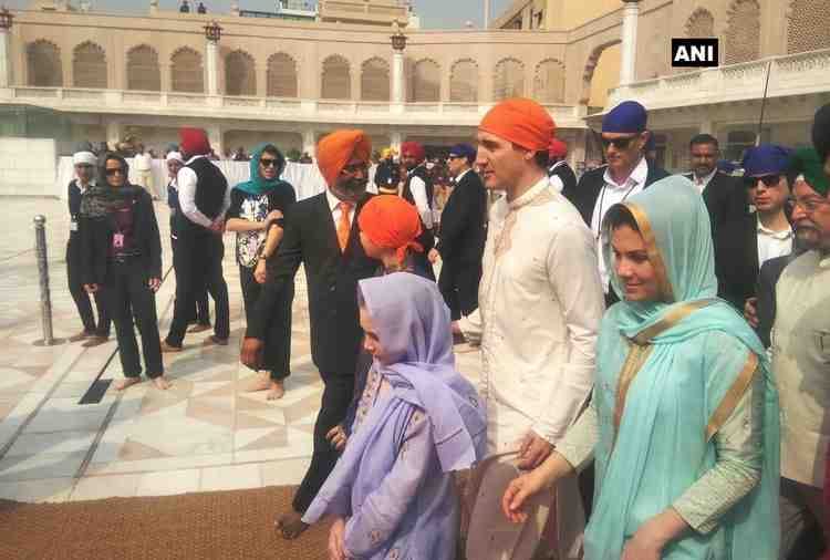 Canadian PM Justin Trudeau Golden Temple Amritsar Visit With Family