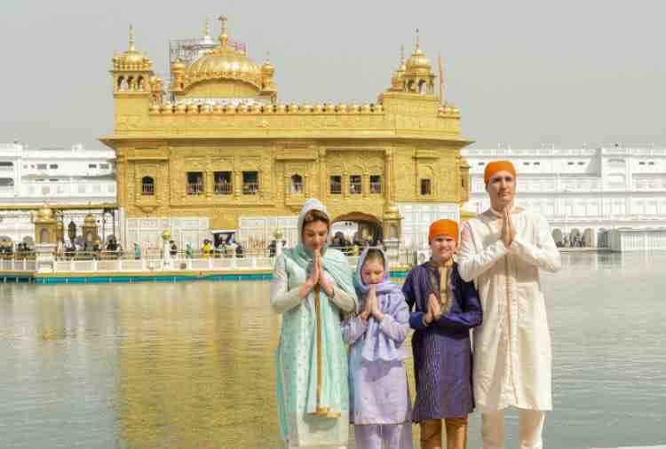 Canadian PM Justin Trudeau Serving With Family in Golden Temple Amritsar