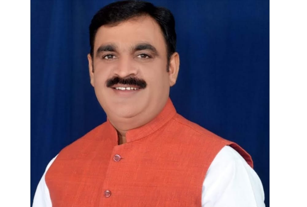 हादसे में मृत भाजपा विधायक लोकेंद्र सिंह की गायब रकम का पता नहीं