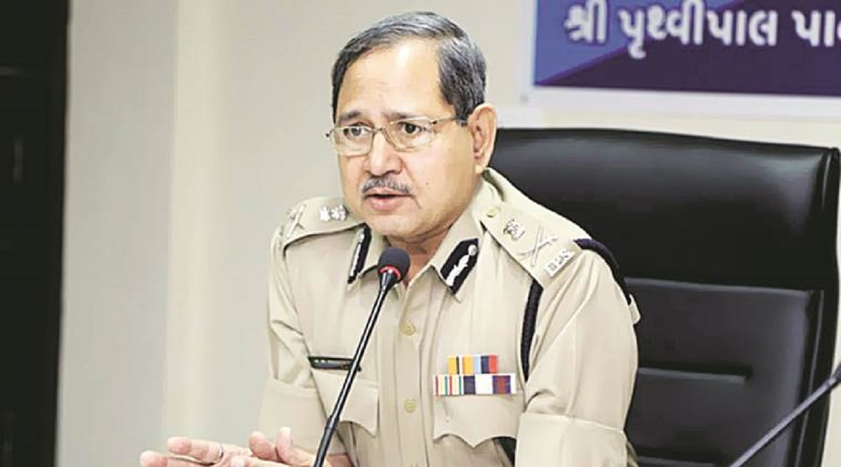 ishrat jahan case Gujarat former dgp pp pandey Discharged By CBI 