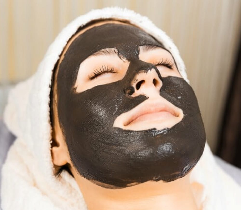 homemade beauty hacks to remove blackheads