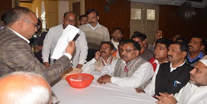 BJP again lost in this UP city, Ikramuddin of SP became vice president