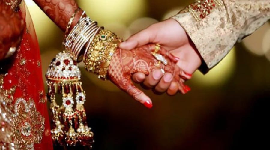 Marriage promise was difficult, girlfriend in engagement, ruckus