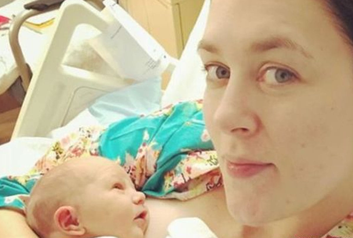 radio presenter given birth child during live show in america