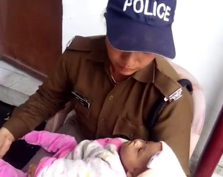 mother left syndrome affected child on minister darbar