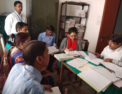 uttar pradesh these districts childrens get expiry date medicine