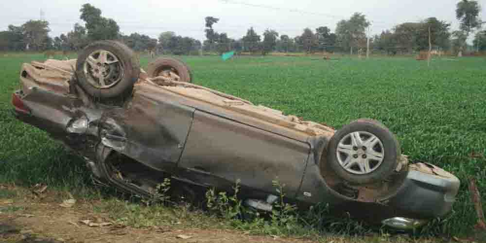 driver sleep on agra lucknow expressway