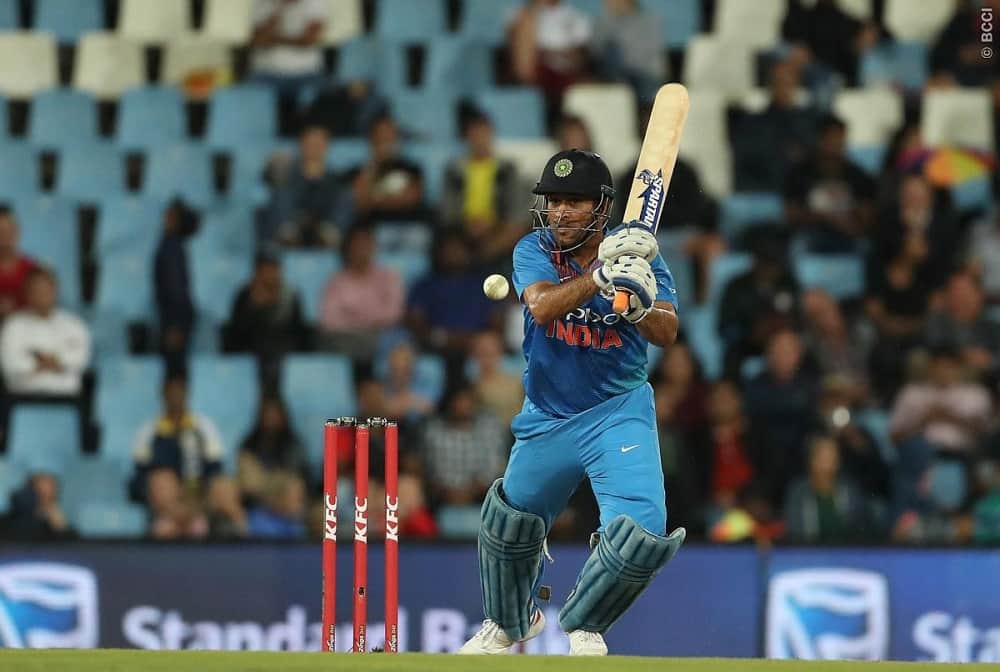 ms dhoni get chance in indian cricket team squad against australia and new zealand