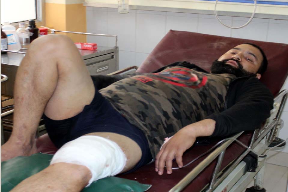two arrested in police encounter at ghaziabad