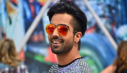 hardy sandhu wants to be a cricket not singer