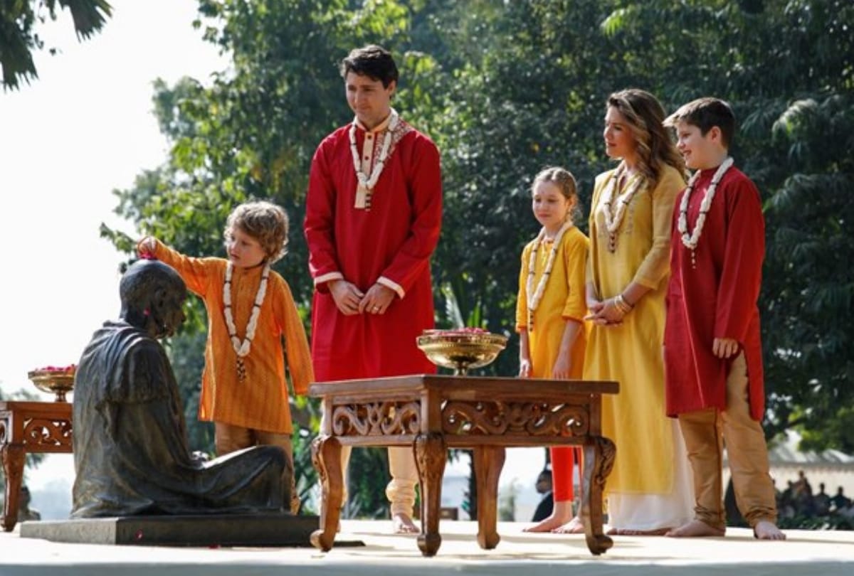 Canada Prime Minister Justin Trudeau know very well where is the camera