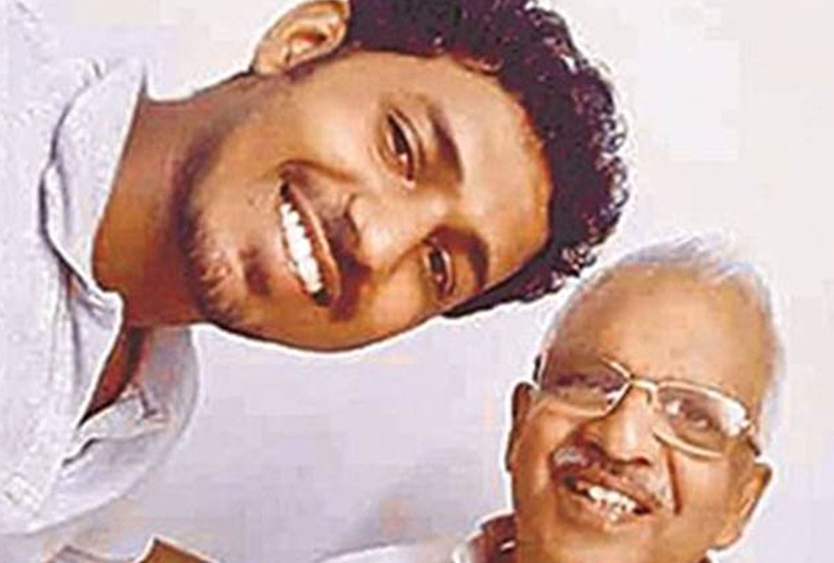  CPI-M activities MV akash who faces two murder probe has many followers on facebook