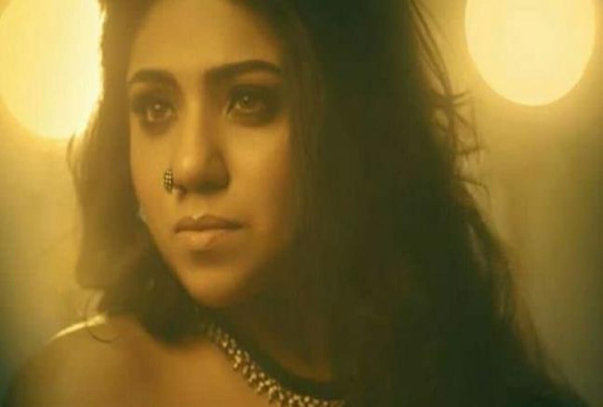 Oru Adaar Love actress Jipsa Beegum morphed photos going viral