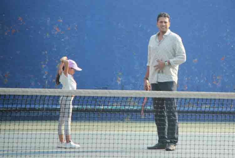 lara dutta daughter saira enters in limelight learning tennis with papa mahesh bhupathi