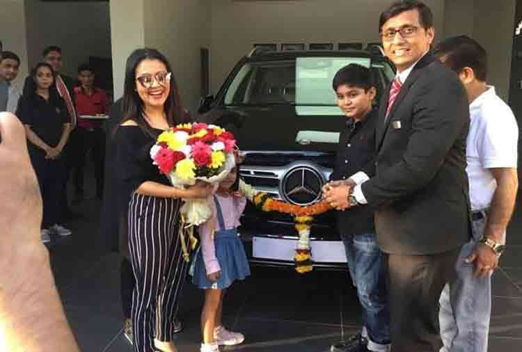 neha kakkar buys an expensive mercedes car people troll her