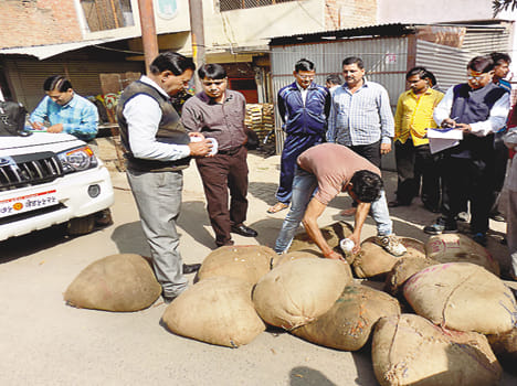 Seven Quintal Fake khoya Caught