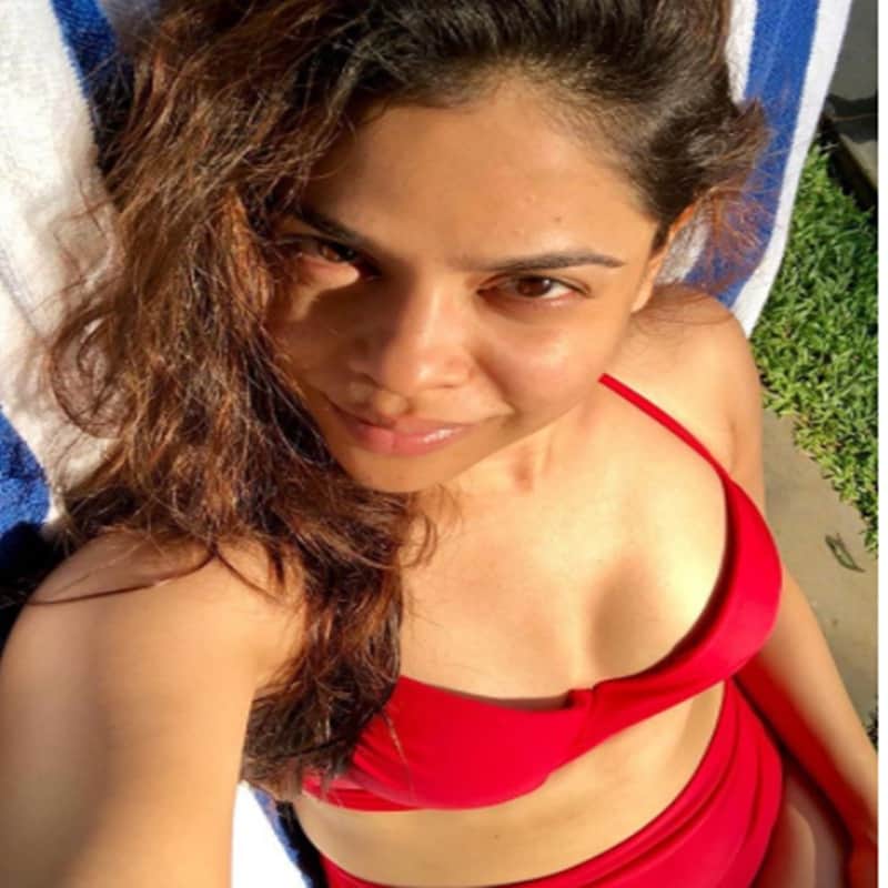 Sumona chakravarti trolls on social media after posting bikini photos
