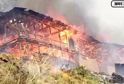 MORE THAN TEN HOUSES GUTTED DUE TO FIRE IN SHIMLA VILLAGE