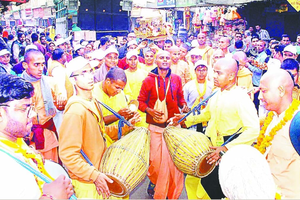 In the Rath Yatra of Lord Jagannath, Ganguja Hare Ram, Hare Krishna