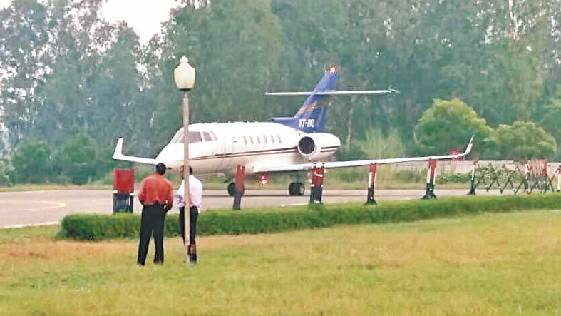 flight to delhi from moradabad