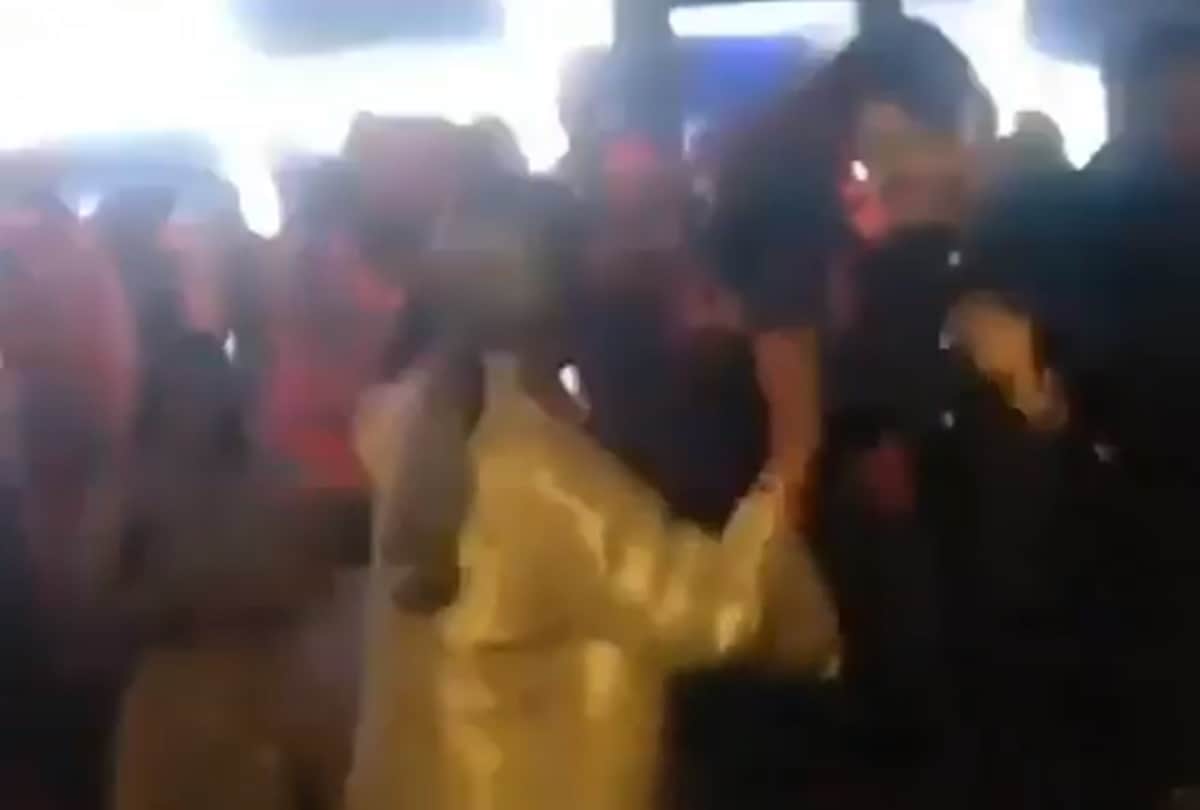 jaya bachchan dance video viral from mohit marwah marriage
