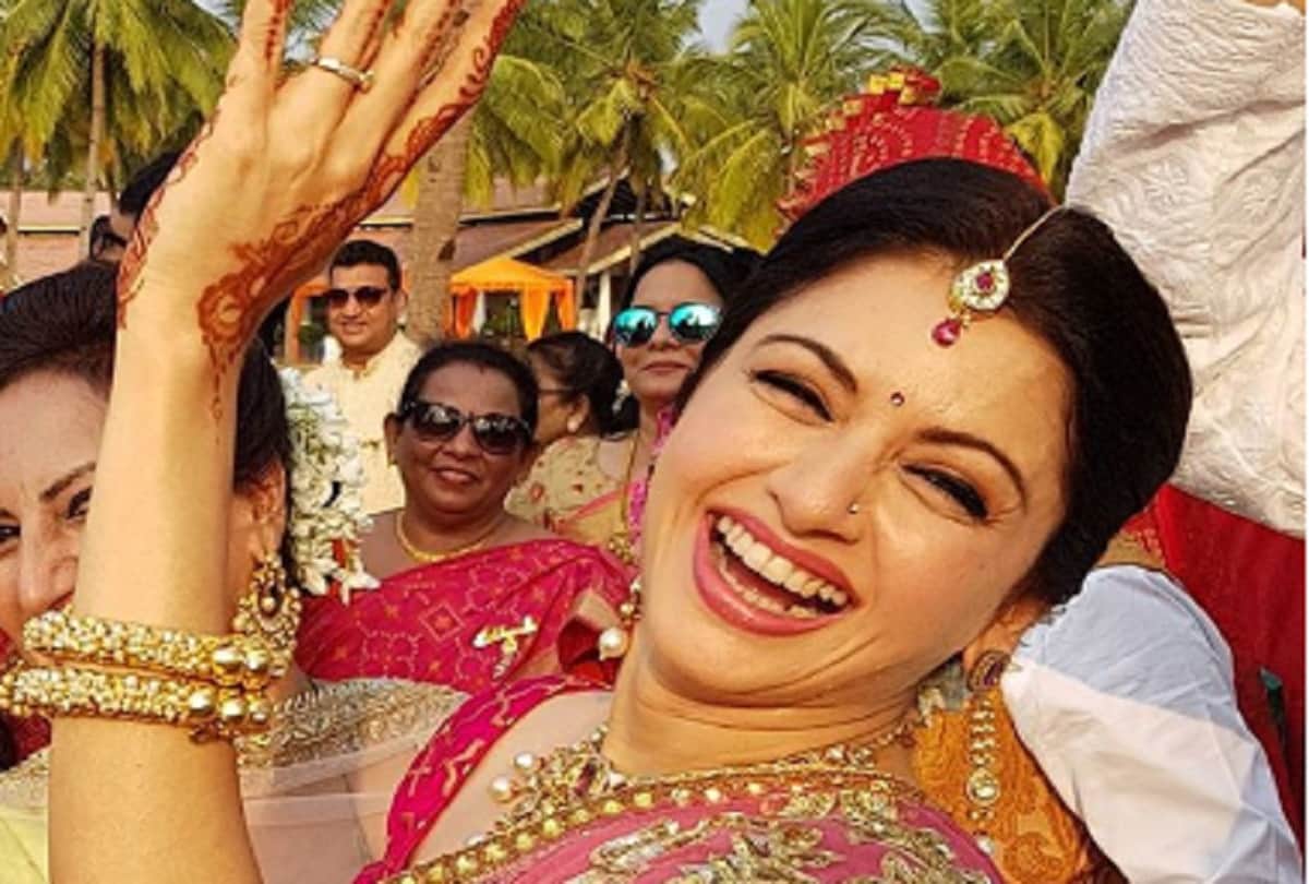 birthday special bhagyashree life story