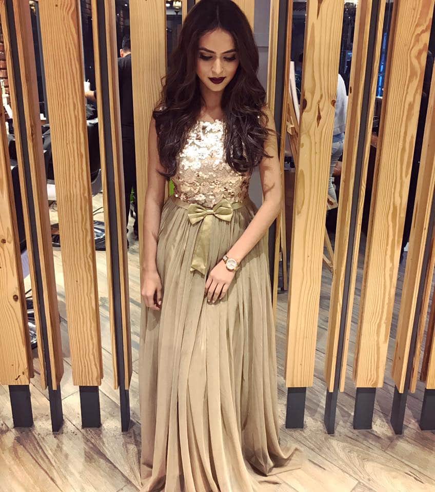ten days marriage of this famous indian model 