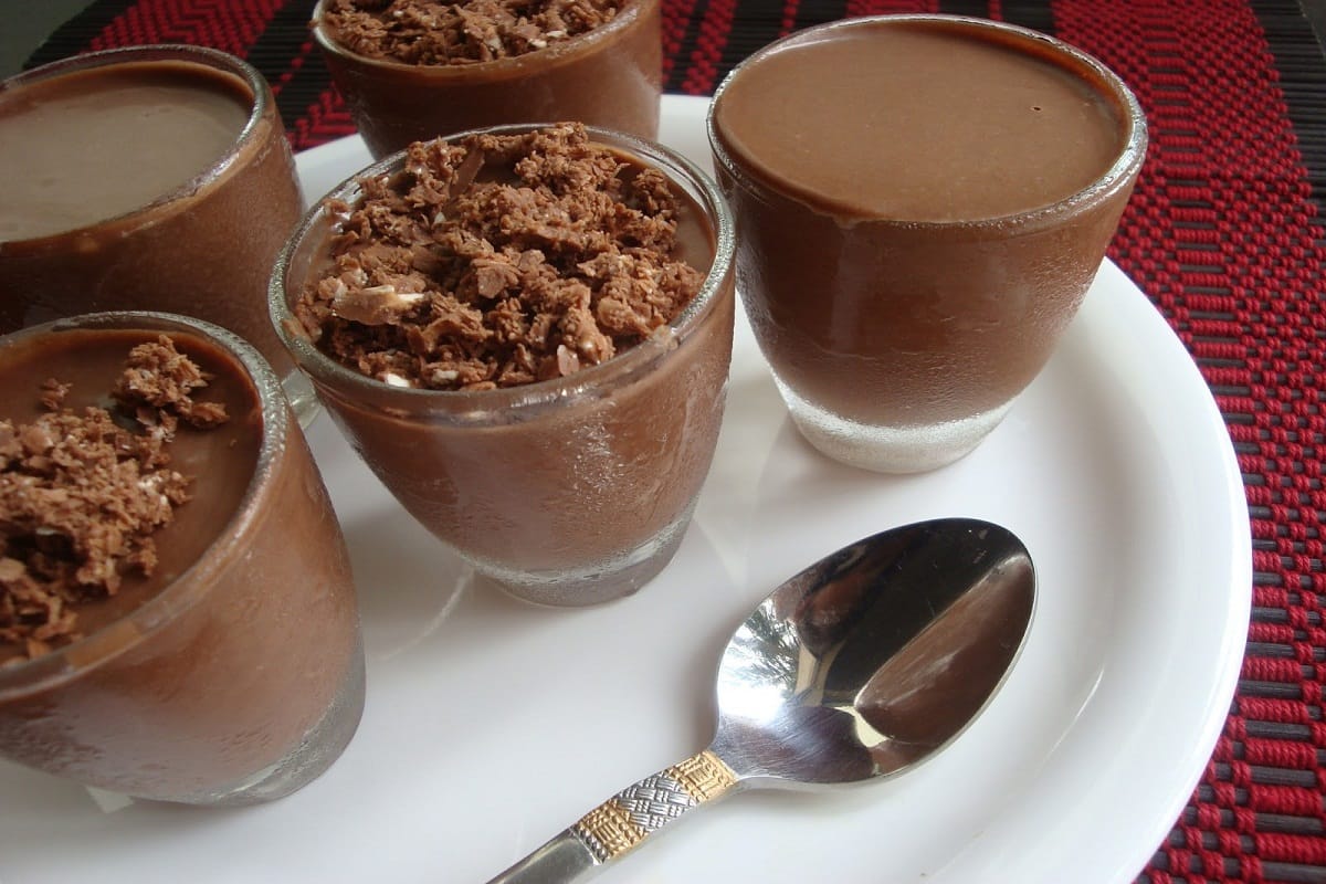 Make chocolate coconut cheese pudding at home, know recipe 