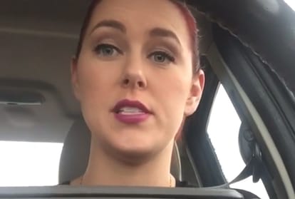 US radio presenter gives birth live on air