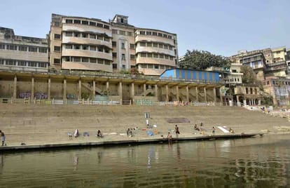 Ganga pollution is causes for  danger ghat in varanasi