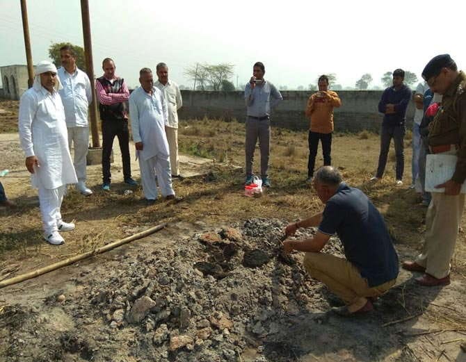 Honour killing in Haryana, Father Killed Daughter and Burnt Dead Body