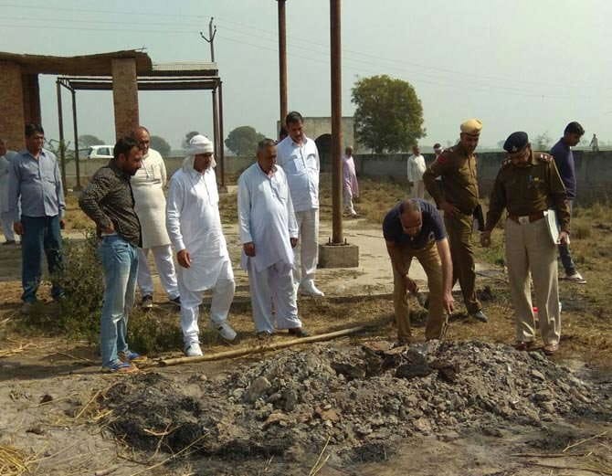 Honour killing in Haryana, Father Killed Daughter and Burnt Dead Body