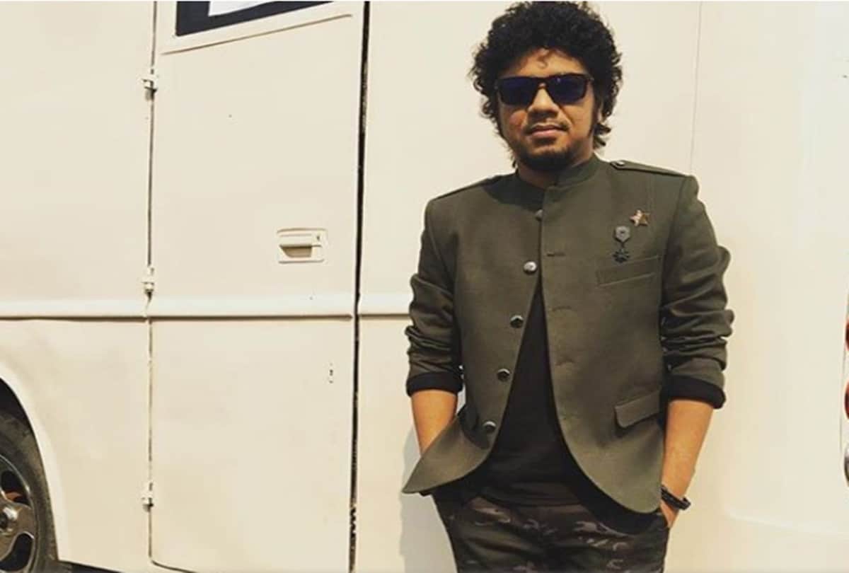 singer papon shared a letter on twitter over miner contestant kiss case