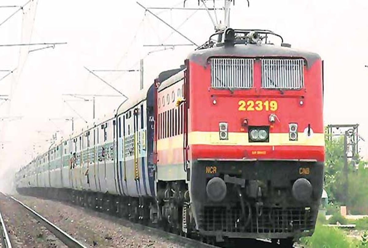Indian Railways launched Madad and Menu Mobile App