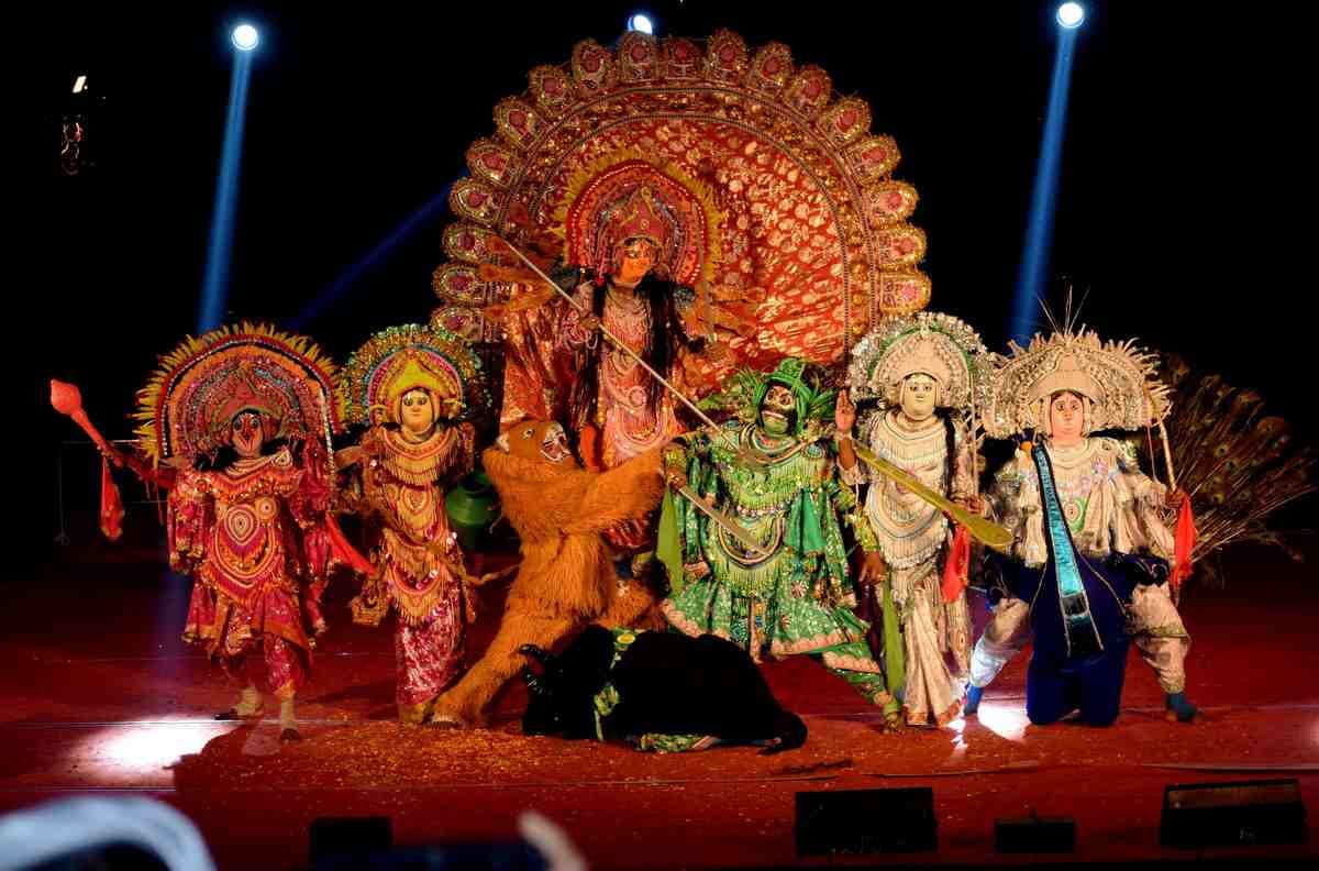 see the photos of ras banaras mini india