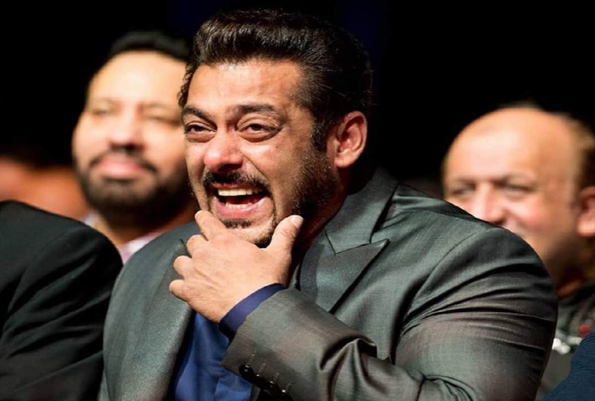 Salman Khan has write a song for film race-3