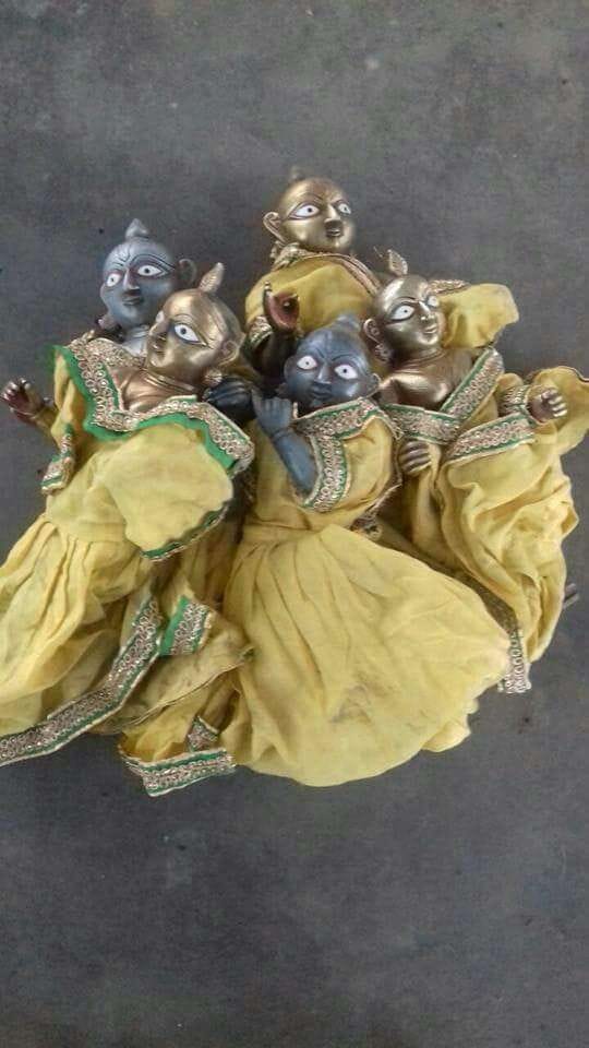 Five statues of Astartha stolen recovered