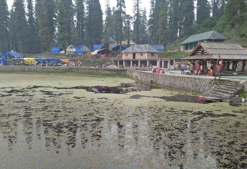 अराध्यदेव कमरूनाग मंदिर रोप वे से जुड़े तो युवाओं को मिलेगा पर्यटन कारोबार