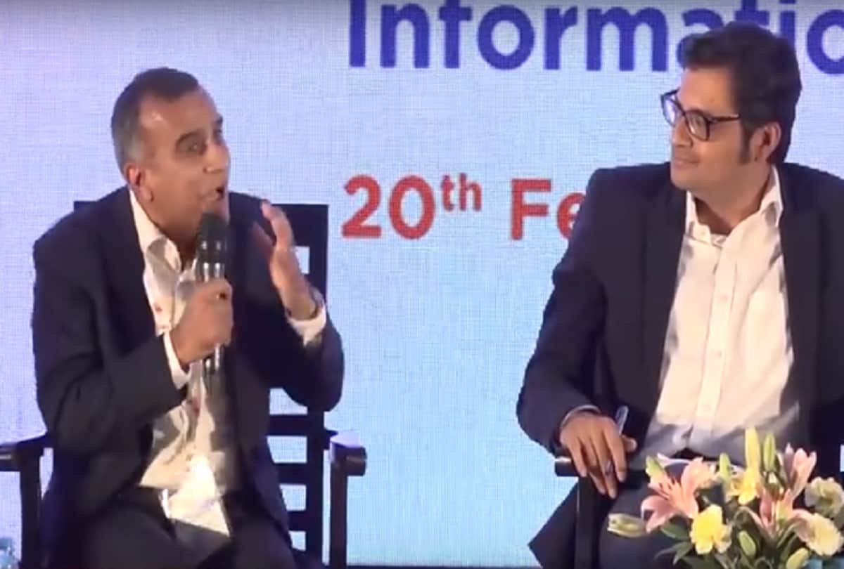  Shahrukh polite response to Arnab Goswami at Magnetic Maharashtra Summit 