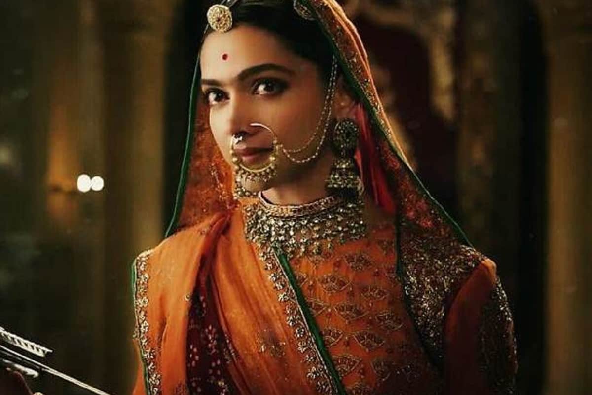 Sanjay Leela bhansali thinks deepika padukone looks like 3 yesteryear actresses