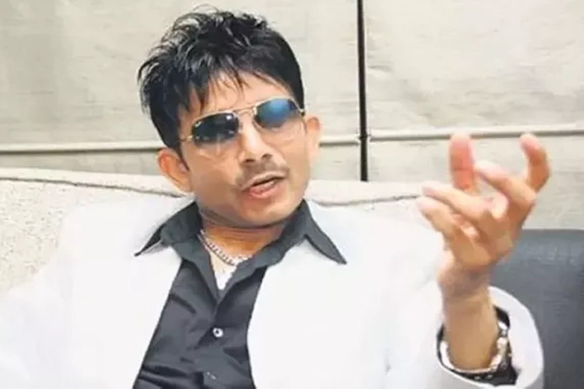 Actor Kamaal Rashid Khan tweet on mothers day and tell mother gives him poision