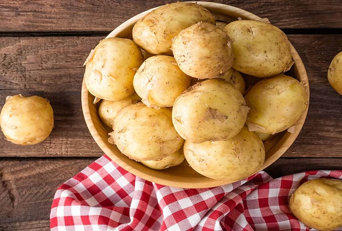 glowing skin with potato face pack
