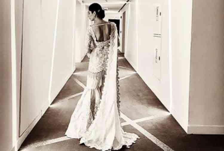 pakistani actress mahira khan look stunning in these photos viral in social media